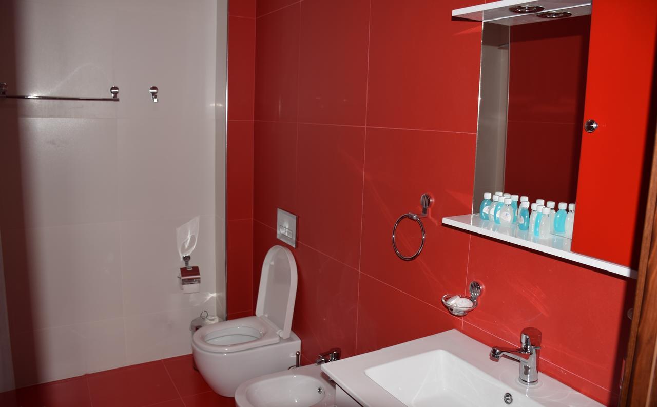 Tushemisht Hotel Pogradeci 2 מראה חיצוני תמונה