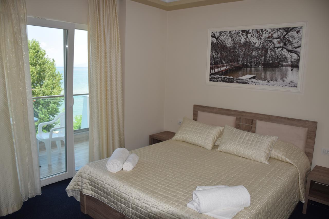 Tushemisht Hotel Pogradeci 2 מראה חיצוני תמונה
